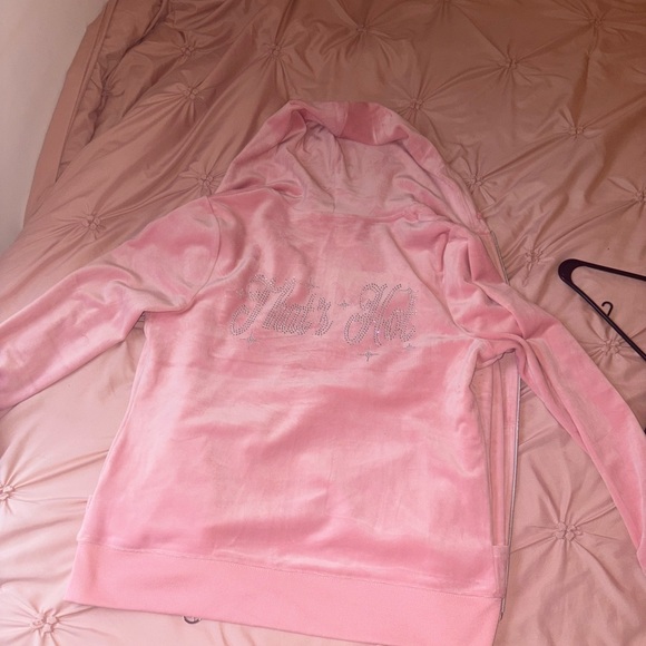 Paris Hilton pink tracksuit, never worn - Picture 3 of 4
